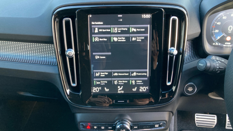 Volvo Xc40 2.0 D3 R DESIGN 5dr AWD Geartronic Diesel Estate